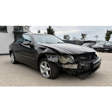 Mercedes - Benz CLK-klasa  Coupe/Sportowy 2004,  1.8 benzyna - Na sprzedaż za 4 900,00 zł - Pyzdry - zdjęcie 3