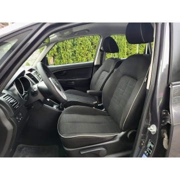 Kia Venga  Hatchback 2013,  1.4 benzyna - Na sprzedaż za 26 500 zł - Jatutów - zdjęcie 10