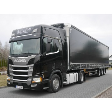 Scania  2019 diesel, automat - Na sprzedaż za 217 000 zł - Daleszyce - zdjęcie 1