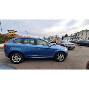 Volvo   SUV 2016,  2.0 diesel, automat - Na sprzedaż za 69 900 zł - Częstochowa - zdjęcie 4