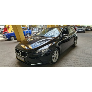 Volvo V40  Hatchback 2016,  2.0 benzyna - Na sprzedaż za 43 900 zł - Mysłowice - zdjęcie 4