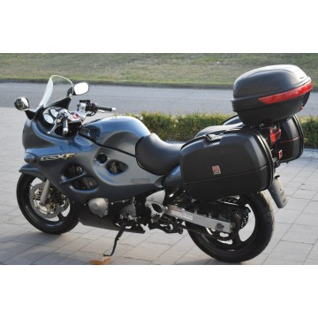 Suzuki GSX - 750 F  oryginalny stan, 3 kufry,... - Motocykle szosowo -... - Śrem - zdjęcie 3