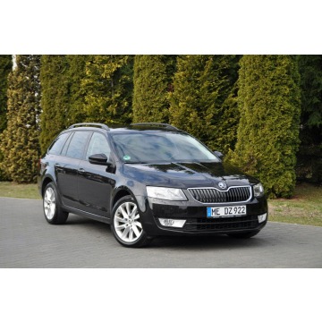 Skoda Octavia  Kombi 2015,  2.0 diesel, automat - Na sprzedaż za 32 900 zł - Ostrów Mazowiecka - zdjęcie 2