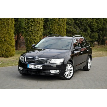 Skoda Octavia  Kombi 2015,  2.0 diesel, automat - Na sprzedaż za 32 900 zł - Ostrów Mazowiecka - zdjęcie 9