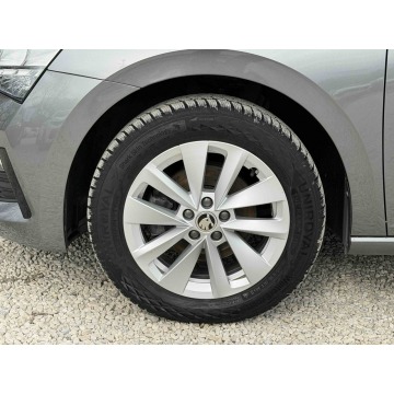 Skoda Scala  Liftback 2023,  1.0 benzyna - Na sprzedaż za 64 800 zł - Pęcice - zdjęcie 11