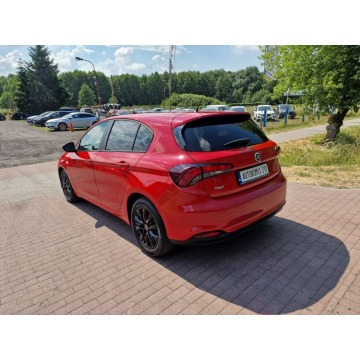 Fiat Tipo  Liftback 2018,  1.4 benzyna - Na sprzedaż za 35 900 zł - Cielcza - zdjęcie 5