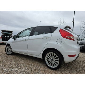 Ford Fiesta  Hatchback 2012,  1.2 benzyna - Na sprzedaż za 18 999 zł - Nowe Sójki - zdjęcie 9
