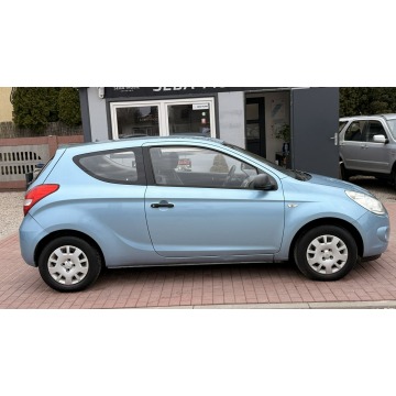 Hyundai i20  Hatchback 2009,  1.2 benzyna - Na sprzedaż za 6 100,00 zł - Sade Budy - zdjęcie 4