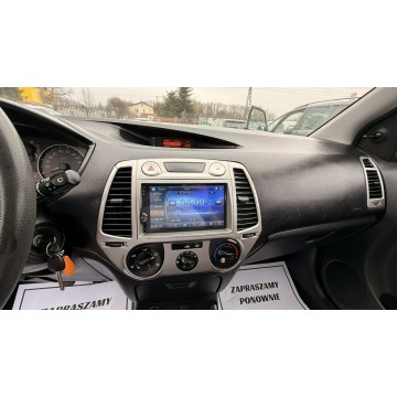 Hyundai i20  Hatchback 2009,  1.2 benzyna - Na sprzedaż za 6 100,00 zł - Sade Budy - zdjęcie 10