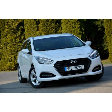 Hyundai i40  Kombi 2016,  1.7 diesel, automat - Na sprzedaż za 35 900 zł - Ostrów Mazowiecka - zdjęcie 8