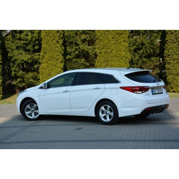 Hyundai i40  Kombi 2016,  1.7 diesel, automat - Na sprzedaż za 35 900 zł - Ostrów Mazowiecka - zdjęcie 4