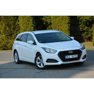 Hyundai i40  Kombi 2016,  1.7 diesel, automat - Na sprzedaż za 35 900 zł - Ostrów Mazowiecka - zdjęcie 9