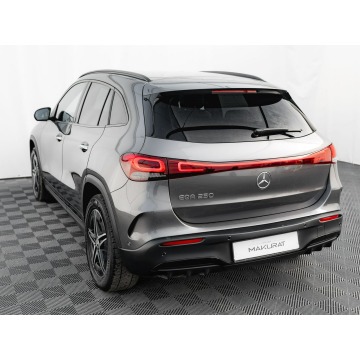 Mercedes - Benz E-klasa  SUV 2022 elektryczny, automat - Na sprzedaż za 135 700 zł - Gdynia - zdjęcie 4