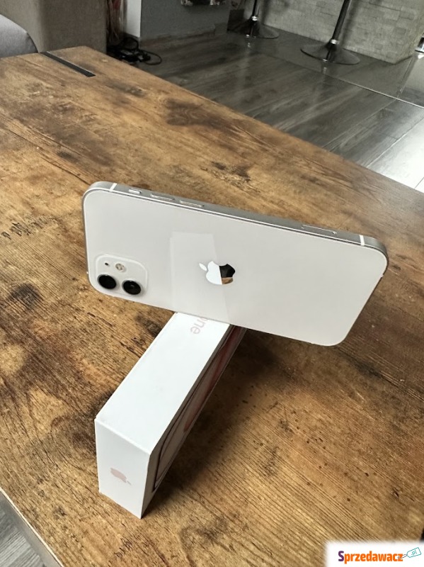 iPhone 12 white biały bardzo dobry stan nowa bateria - Smartfony - Kraków
