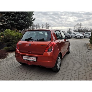 Suzuki Swift 2009,  1.3 benzyna - Na sprzedaż za 13 900 zł - Strzegom - zdjęcie 6