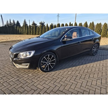 Volvo S60  Sedan/Limuzyna 2016,  2.0 benzyna, automat - Na sprzedaż za 55 900 zł - Kutno - zdjęcie 5