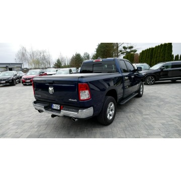 Dodge RAM  SUV 2021,  5.7 benzyna, automat - Na sprzedaż za 129 000 zł - Grójec - zdjęcie 4