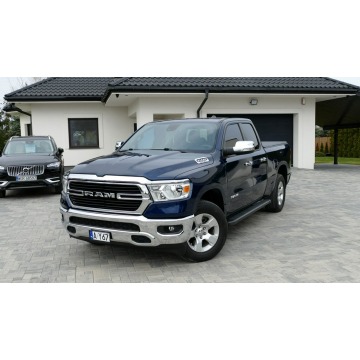 Dodge RAM  SUV 2021,  5.7 benzyna, automat - Na sprzedaż za 129 000 zł - Grójec - zdjęcie 8