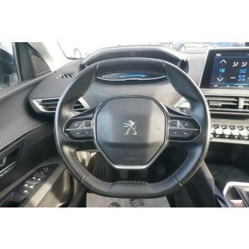 Peugeot 3008  SUV 2022,  1.2 benzyna - Na sprzedaż za 70 000 zł - Poznań - zdjęcie 12