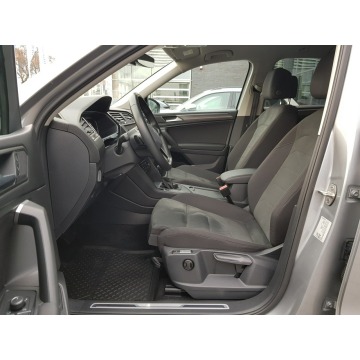 Volkswagen Tiguan Allspace  SUV 2023,  2.0 diesel, automat - Na sprzedaż za 104 900 zł - Toruń - zdjęcie 9