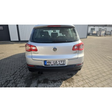 Volkswagen Tiguan  Liftback 2010,  1.4 benzyna - Na sprzedaż za 23 900 zł - Kraków - zdjęcie 3