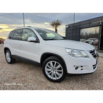 Volkswagen Tiguan  SUV 2009,  1.4 benzyna - Na sprzedaż za 24 999 zł - Nowe Sójki - zdjęcie 4