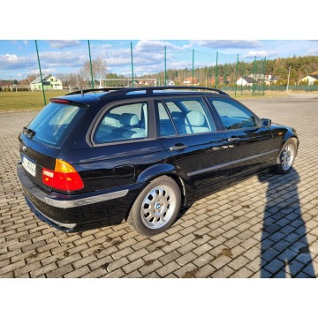 BMW Seria 3  Kombi 2005,  2.0 diesel, automat - Na sprzedaż za 8 300,00 zł - Ćmińsk - zdjęcie 8