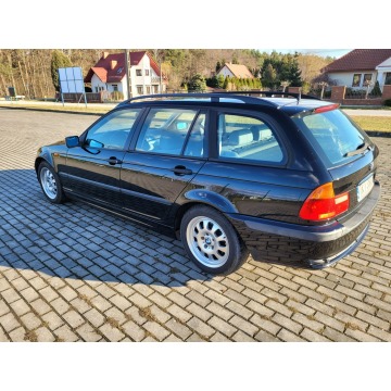 BMW Seria 3  Kombi 2005,  2.0 diesel, automat - Na sprzedaż za 8 300,00 zł - Ćmińsk - zdjęcie 7