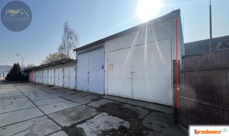 Działka z 9 garażami - Lokale użytkowe na s... - Świdnica