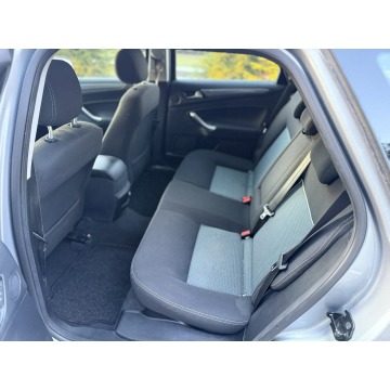 Ford Mondeo 2012,  2.0 diesel, automat - Na sprzedaż za 7 900,00 zł - Skarszewy - zdjęcie 7