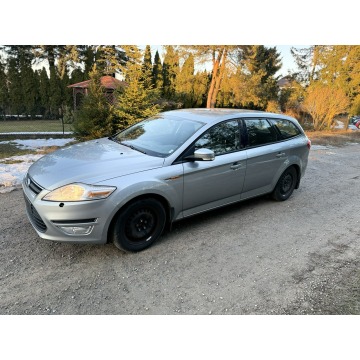 Ford Mondeo 2.0 140 KM