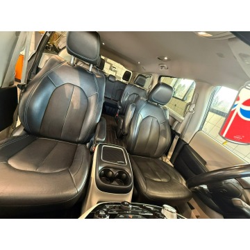 Chrysler Pacifica  Minivan/Van 2021,  3.6 benzyna, automat - Na sprzedaż za 115 000 zł - Włocławek - zdjęcie 8