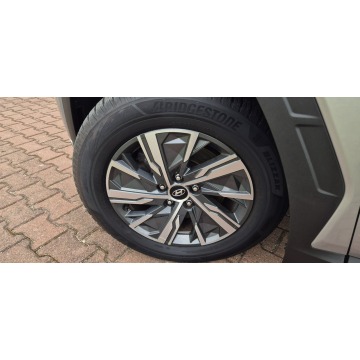 Hyundai Tucson  SUV 2021,  1.6 diesel, automat - Na sprzedaż za 98 800 zł - Paproć - zdjęcie 4