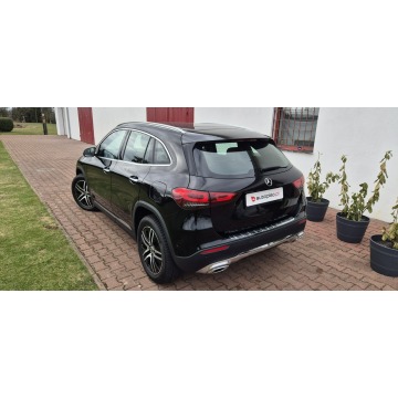 Mercedes - Benz GLA-klasa  SUV 2021,  2.0 diesel, automat - Na sprzedaż za 124 800 zł - Paproć - zdjęcie 8