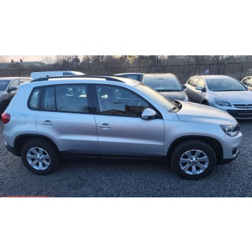 Volkswagen Tiguan  SUV 2012,  1.4 benzyna - Na sprzedaż za 31 000 zł - Szczecin - zdjęcie 6