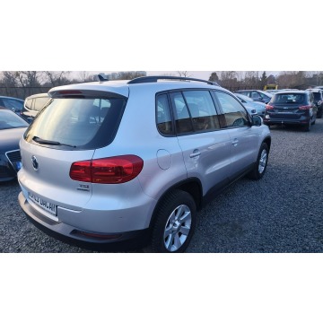 Volkswagen Tiguan  SUV 2012,  1.4 benzyna - Na sprzedaż za 31 000 zł - Szczecin - zdjęcie 4