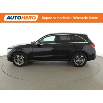 Mercedes - Benz GLC-klasa  SUV 2019,  2.0 diesel, automat - Na sprzedaż za 99 700 zł - Warszawa - zdjęcie 2