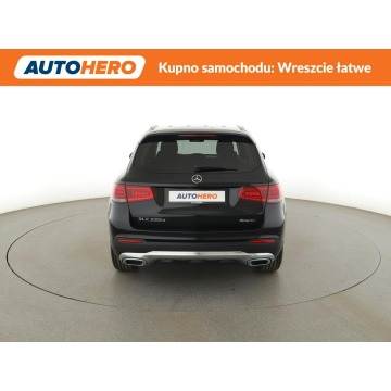 Mercedes - Benz GLC-klasa  SUV 2019,  2.0 diesel, automat - Na sprzedaż za 99 700 zł - Warszawa - zdjęcie 6