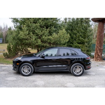 Porsche Macan  SUV 2021,  2.0 benzyna, automat - Na sprzedaż za 182 777 zł - Ropczyce - zdjęcie 7