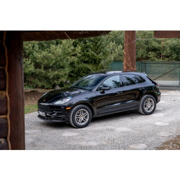 Porsche Macan  SUV 2021,  2.0 benzyna, automat - Na sprzedaż za 182 777 zł - Ropczyce - zdjęcie 3