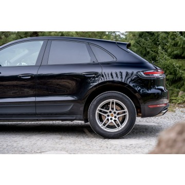 Porsche Macan  SUV 2021,  2.0 benzyna, automat - Na sprzedaż za 182 777 zł - Ropczyce - zdjęcie 9