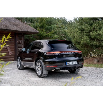 Porsche Macan  SUV 2021,  2.0 benzyna, automat - Na sprzedaż za 182 777 zł - Ropczyce - zdjęcie 11