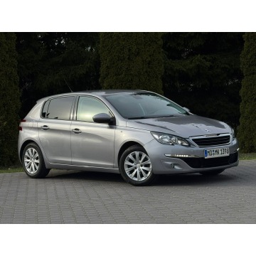 Peugeot 308  Hatchback 2017,  1.2 benzyna - Na sprzedaż za 26 900 zł - Ostrów Mazowiecka - zdjęcie 8