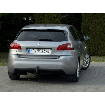 Peugeot 308  Hatchback 2017,  1.2 benzyna - Na sprzedaż za 26 900 zł - Ostrów Mazowiecka - zdjęcie 10