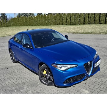 Alfa Romeo Giulia  Sedan/Limuzyna 2017,  2.0 benzyna, automat - Na sprzedaż za 95 900 zł - Kutno - zdjęcie 4