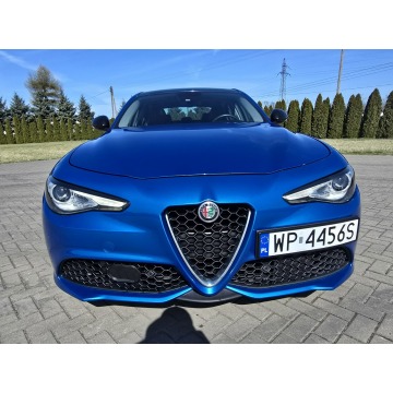 Alfa Romeo Giulia  Sedan/Limuzyna 2017,  2.0 benzyna, automat - Na sprzedaż za 95 900 zł - Kutno - zdjęcie 6