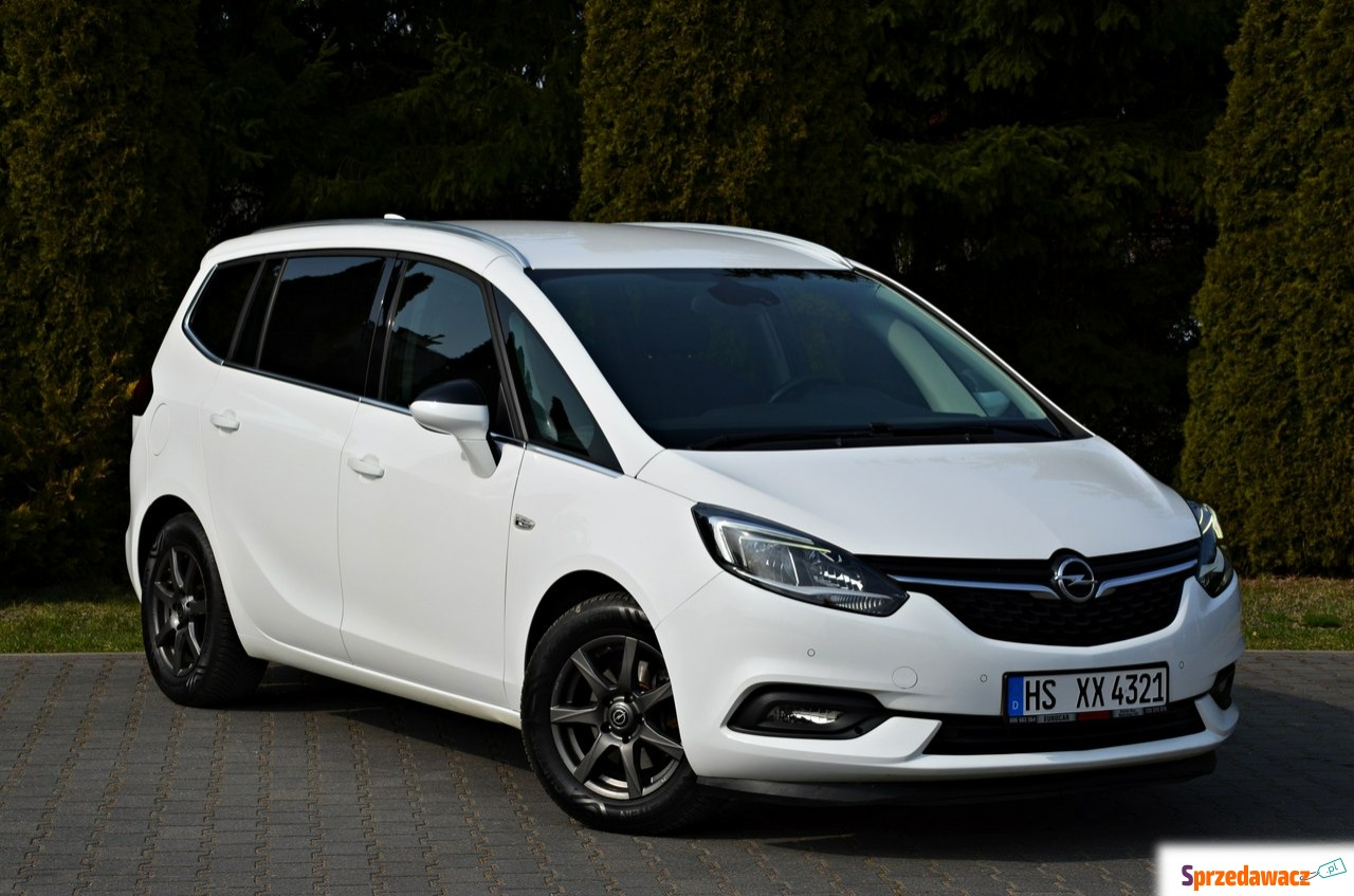 Opel Zafira 2017