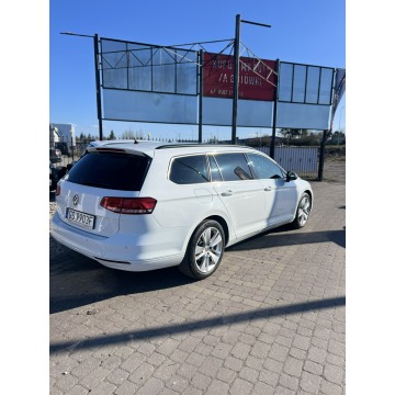 Volkswagen Passat 2018,  2.0 diesel, automat - Na sprzedaż za 56 900 zł - Słupsk - zdjęcie 3