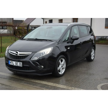 Opel Zafira  Minivan/Van 2013,  1.4 benzyna - Na sprzedaż za 23 900 zł - Majdan Sieniawski - zdjęcie 5