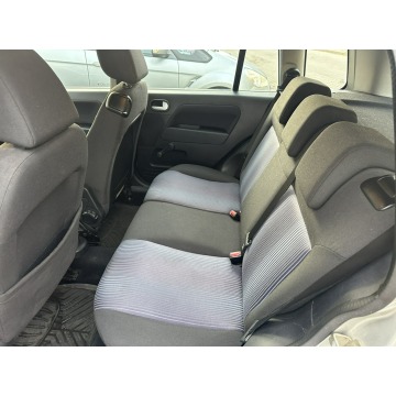 Ford Fusion  Hatchback 2007,  1.4 benzyna - Na sprzedaż za 6 800,00 zł - Wejherowo - zdjęcie 12